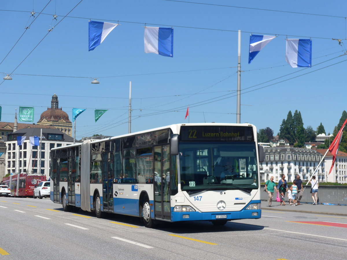 (173'833) - VBL Luzern - Nr. 147/LU 15'079 - Mercedes (ex Heggli, Kriens Nr. 709) am 8. August 2016 in Luzern, Bahnhofbrcke