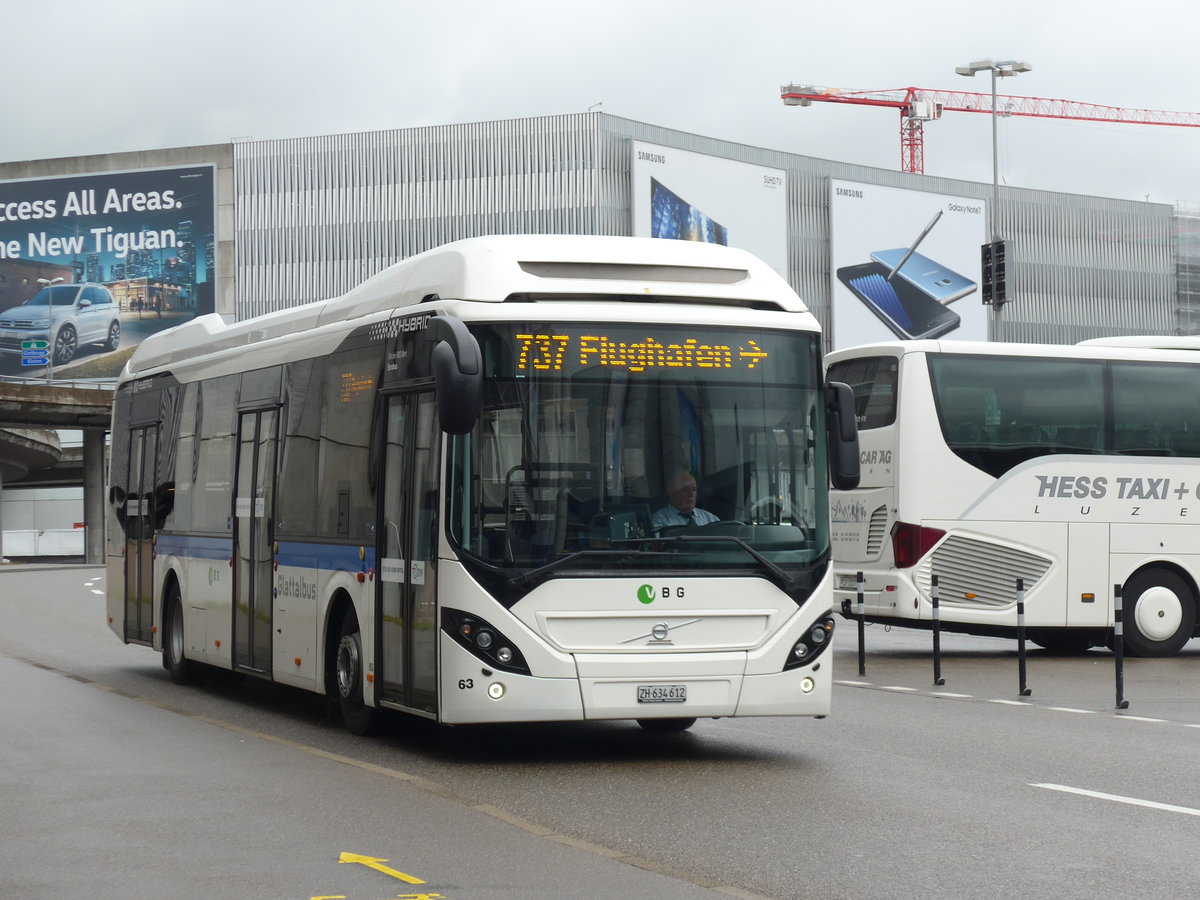 (174'586) - Welti-Furrer, Bassersdorf - Nr. 63/ZH 634'612 - Volvo am 5. September 2016 in Zrich, Flughafen