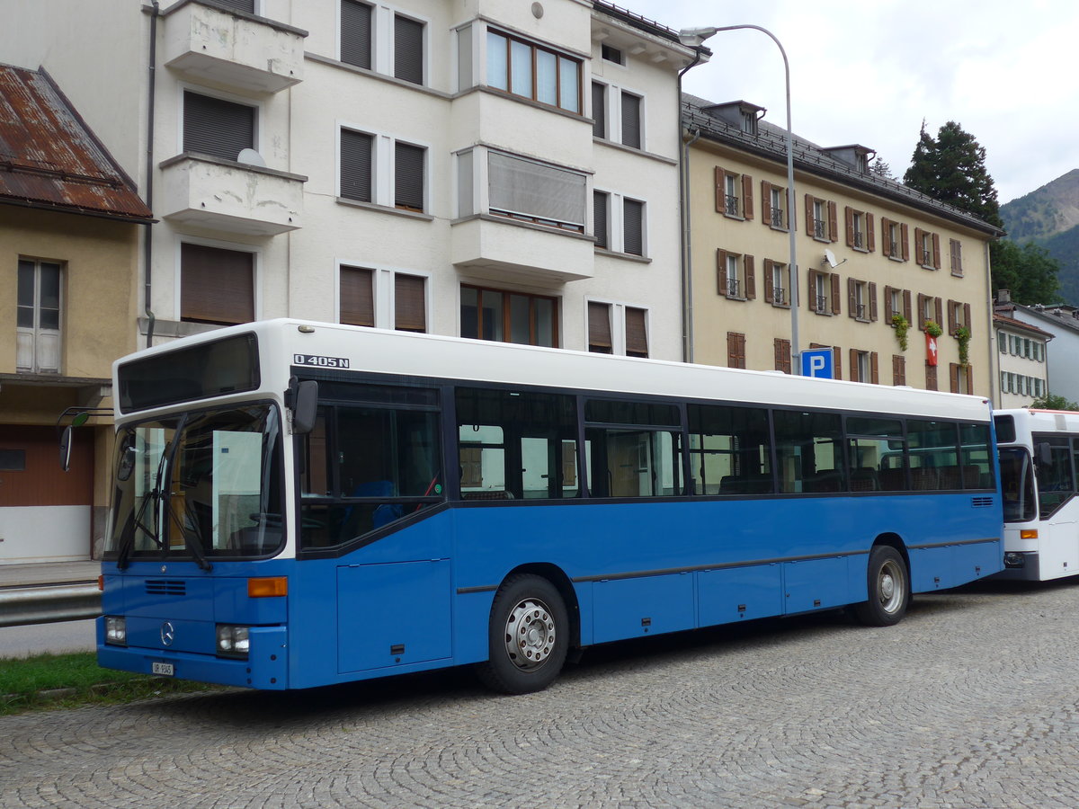 (174'977) - Meyer, Gschenen - UR 9345 - Mercedes (ex VBL Luzern Nr. 555; ex Gowa, Luzern Nr. 55) am 18. September 2016 beim Bahnhof Airolo