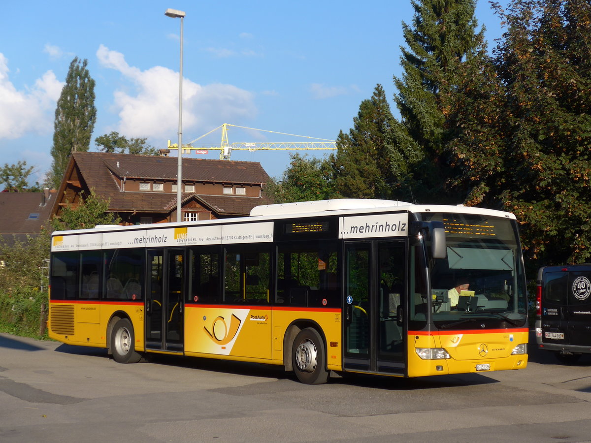 (175'172) - PostAuto Bern - BE 653'386 - Mercedes am 24. September 2016 beim Bahnhof Wimmis
