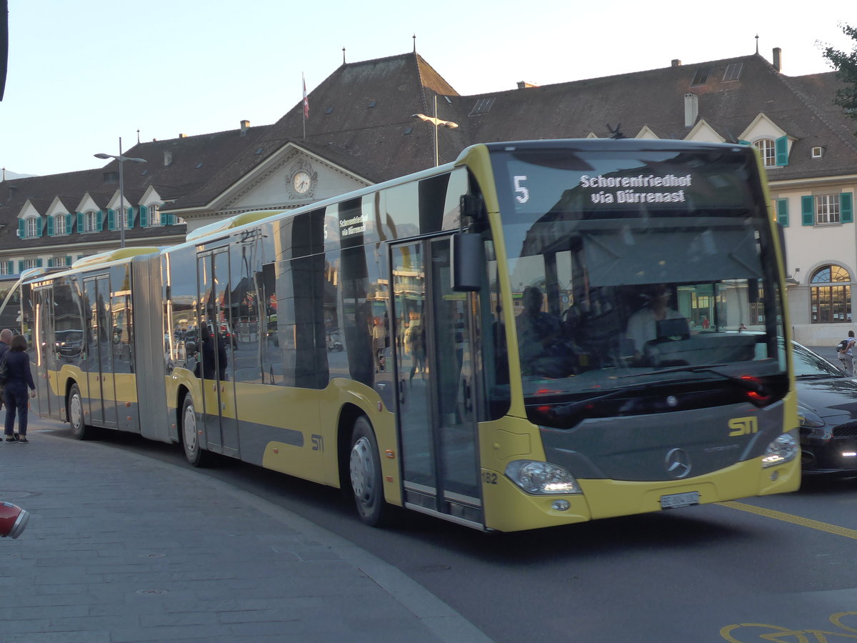 (175'269) - STI Thun - Nr. 182/BE 804'182 - Mercedes am 29. September 2016 beim Bahnhof Thun