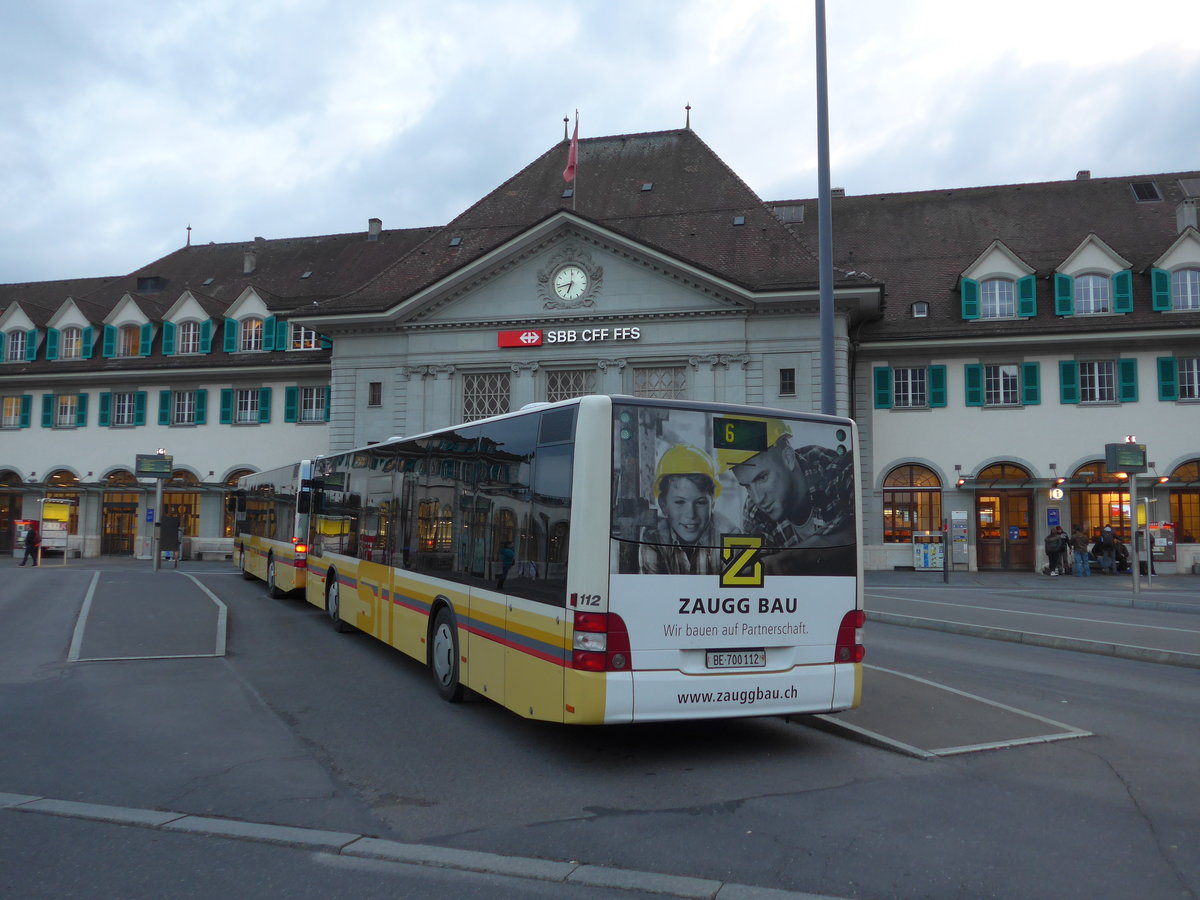 (175'588) - STI Thun - Nr. 112/BE 700'112 - MAN am 10. Oktober 2016 beim Bahnhof Thun