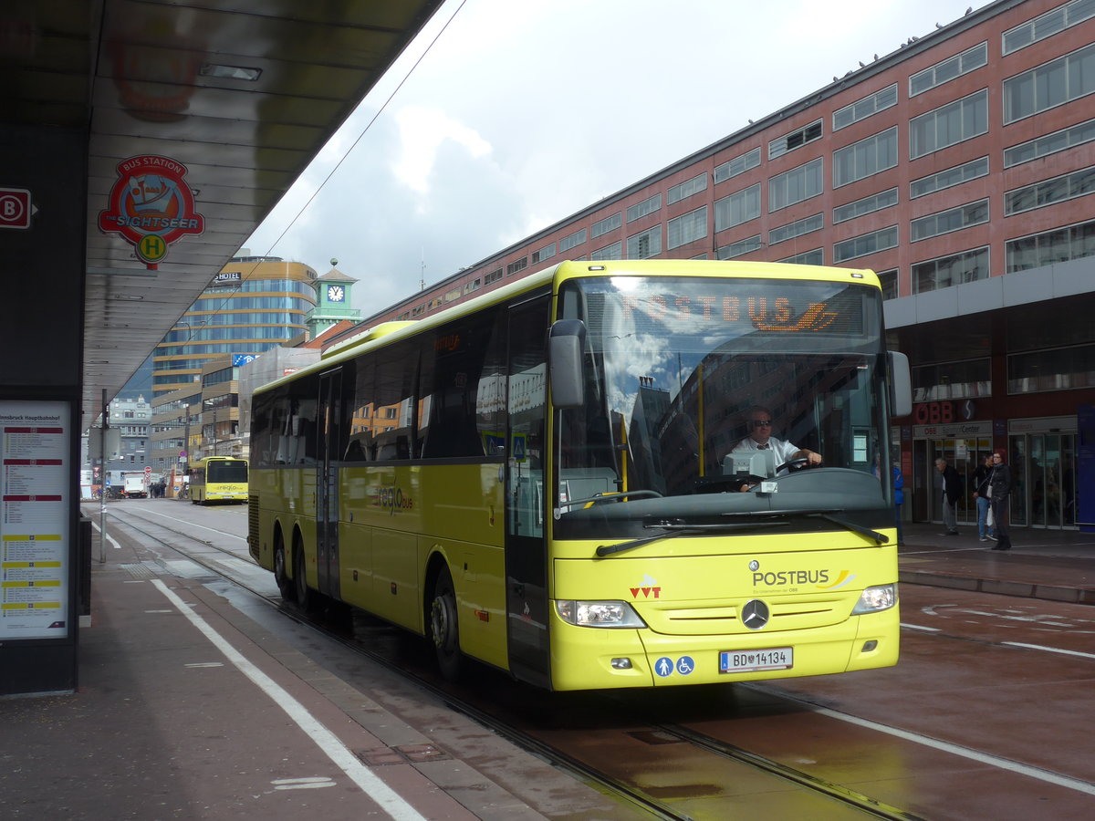 (175'754) - PostBus - BD 14'134 - Mercedes am 18. Oktober 2016 beim Bahnhof Innsbruck