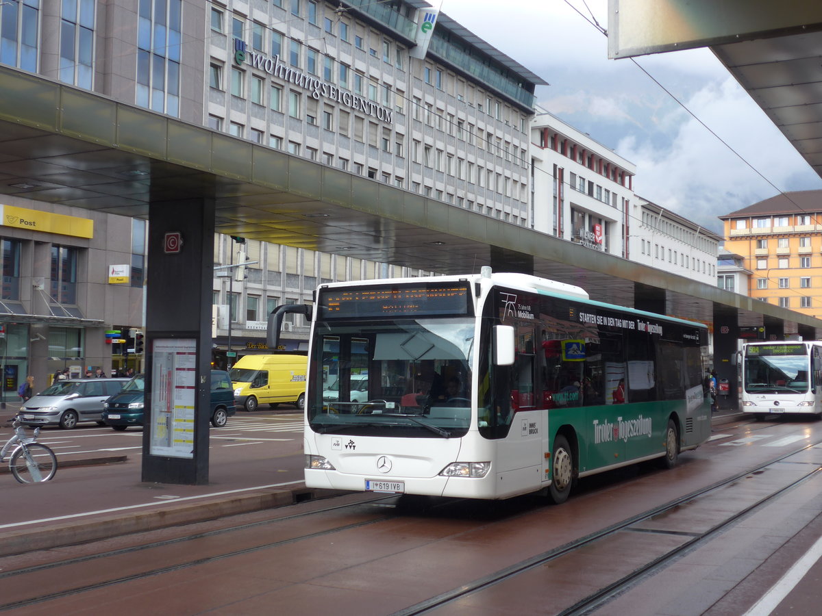 (175'794) - IVB Innsbruck - Nr. 619/I 619 IVB - Mercedes am 18. Oktober 2016 beim Bahnhof Innsbruck