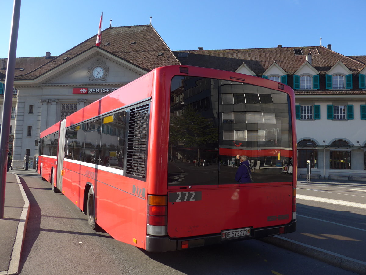(176'228) - Bernmobil, Bern - Nr. 272/BE 572'272 - Volvo/Hess am 22. Oktober 2016 beim Bahnhof Thun