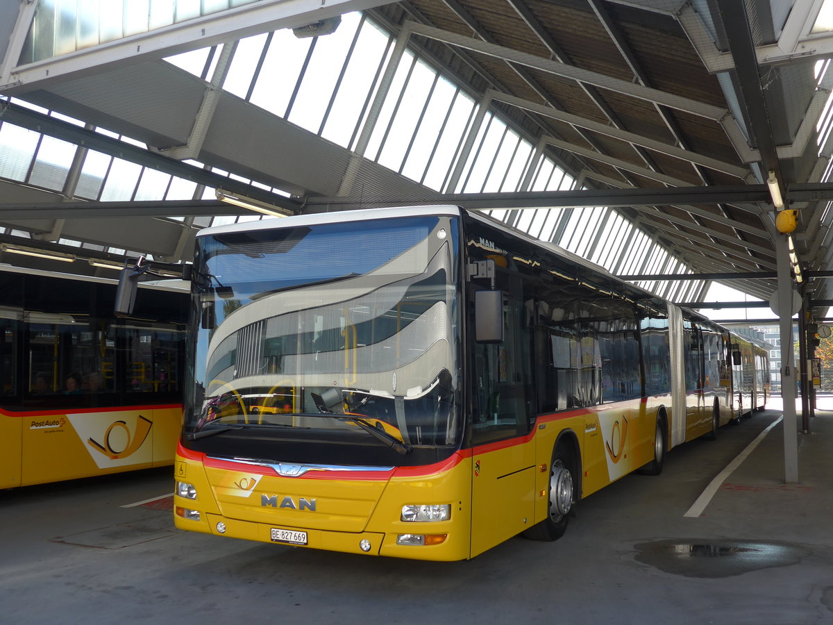 (176'236) - PostAuto Bern - Nr. 669/BE 827'669 - MAN am 22. Oktober 2016 in Bern, Postautostation
