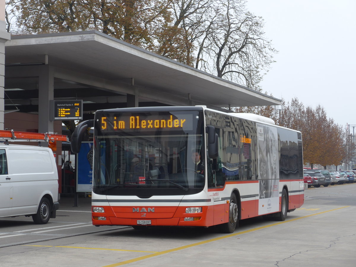 (176'447) - PostAuto Ostschweiz - TG 158'097 - MAN am 4. November 2016 beim Bahnhof Frauenfeld