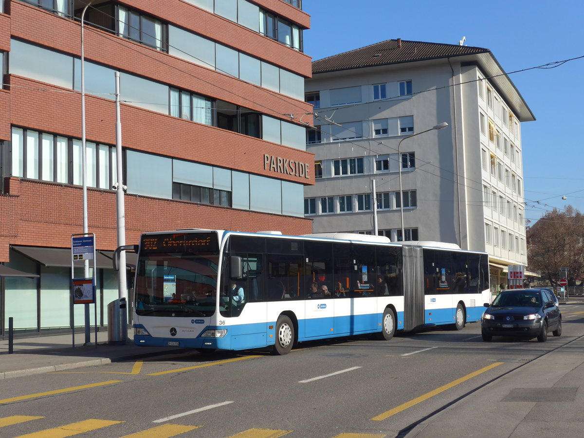 (176'946) - Limmat Bus, Dietikon - Nr. 36/ZH 434'936 - Mercedes am 6. Dezember 2016 in Schlieren, Zentrum/Bahnhof