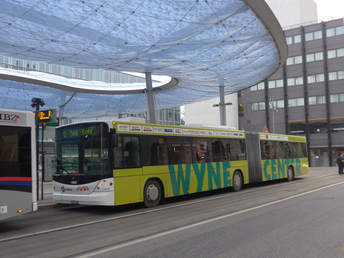 (177'304) - AAR bus+bahn, Aarau - Nr. 176/AG 374'176 - Scania/Hess am 24. Dezember 2016 beim Bahnhof Aarau