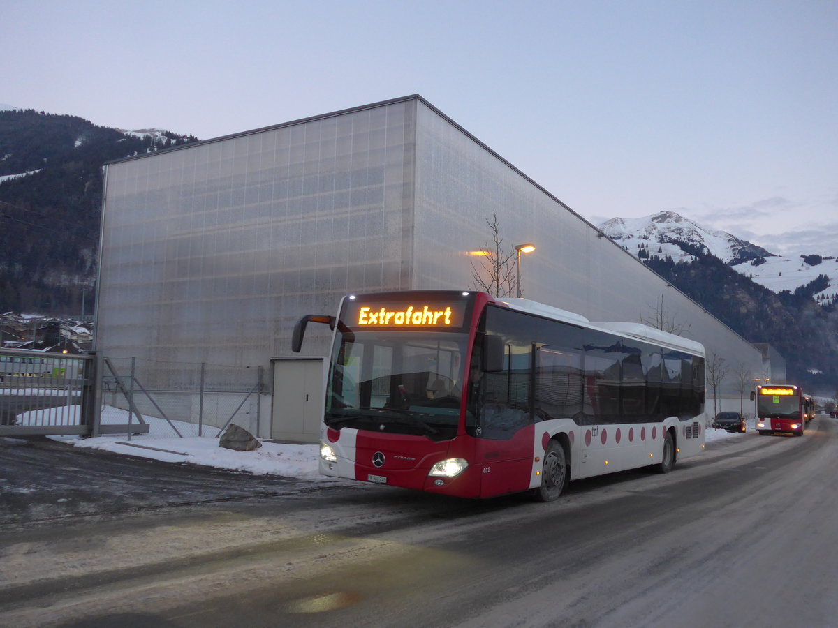 (177'605) - TPF Fribourg (Wieland 75) - Nr. 611/FR 300'240 - Mercedes am 7. Januar 2017 beim Bahnhof Frutigen