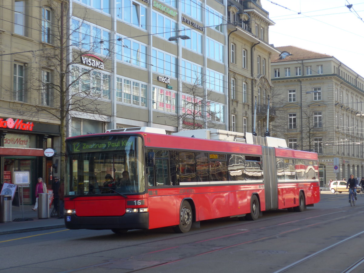(178'691) - Bernmobil, Bern - Nr. 16 - NAW/Hess am 20. Februar 2017 beim Bahnhof Bern