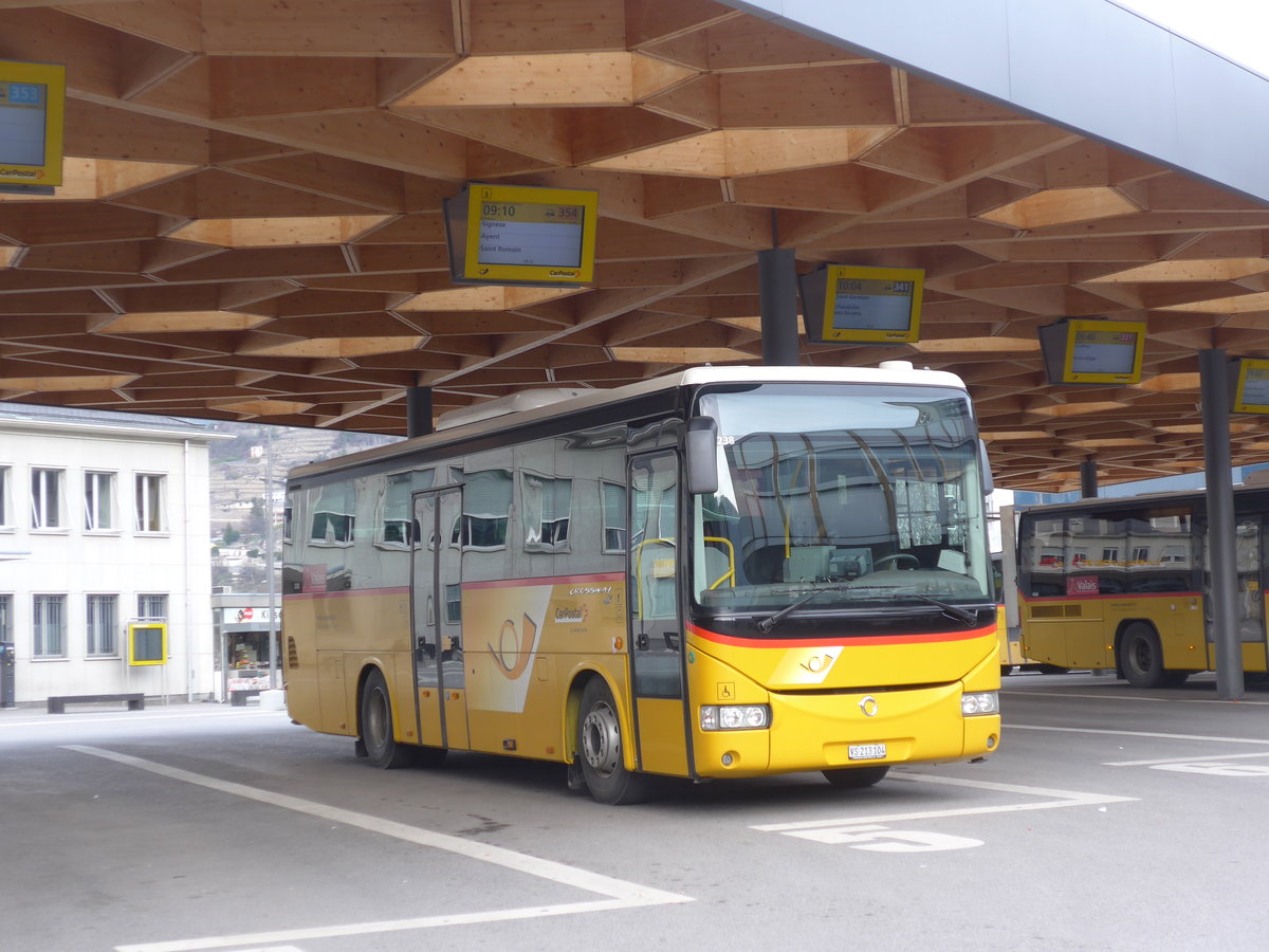 (178'942) - Buchard, Leytron - VS 213'104 - Irisbus am 12. Mrz 2017 beim Bahnhof Sion