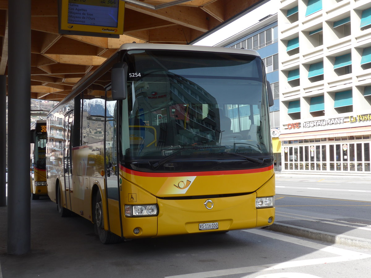 (178'965) - PostAuto Wallis - Nr. 13/VS 116'000 - Irisbus (ex Theytaz, Sion) am 12. Mrz 2017 beim Bahnhof Sion