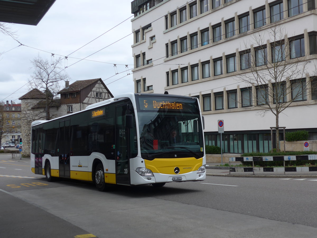(179'033) - VBSH Schaffhausen - Nr. 23/SH 38'023 - Mercedes am 20. Mrz 2017 beim Bahnhof Schaffhausen
