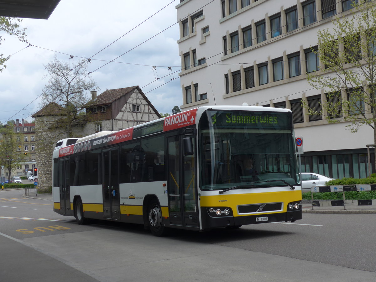 (179'673) - VBSH Schaffhausen - Nr. 1/SH 38'001 - Volvo am 17. April 2017 beim Bahnhof Schaffhausen