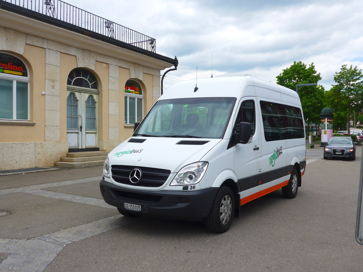 (180'209) - Regiobus, Gossau - Nr. 36/SG 153'035 - Mercedes am 21. Mai 2017 beim Bahnhof Gossau