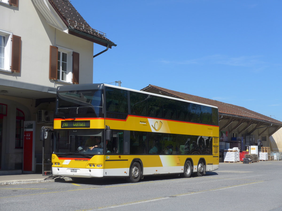 (180'315) - PostAuto Ostschweiz - SG 296'225 - Neoplan am 22. Mai 2017 beim Bahnhof Nesslau-Neu St. Johann