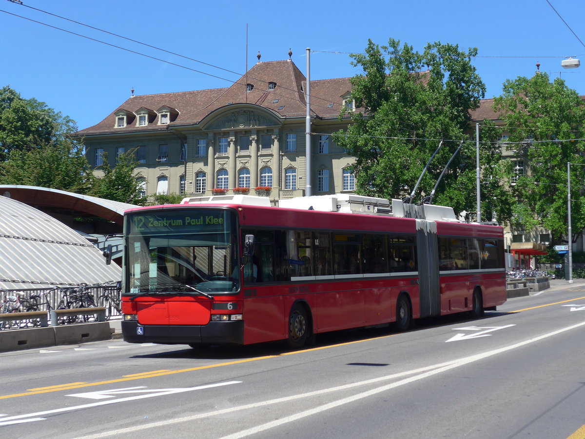 (181'222) - Bernmobil, Bern - Nr. 6 - NAW/Hess Gelenktrolleybus am 18. Juni 2017 in Bern, Schanzenstrasse