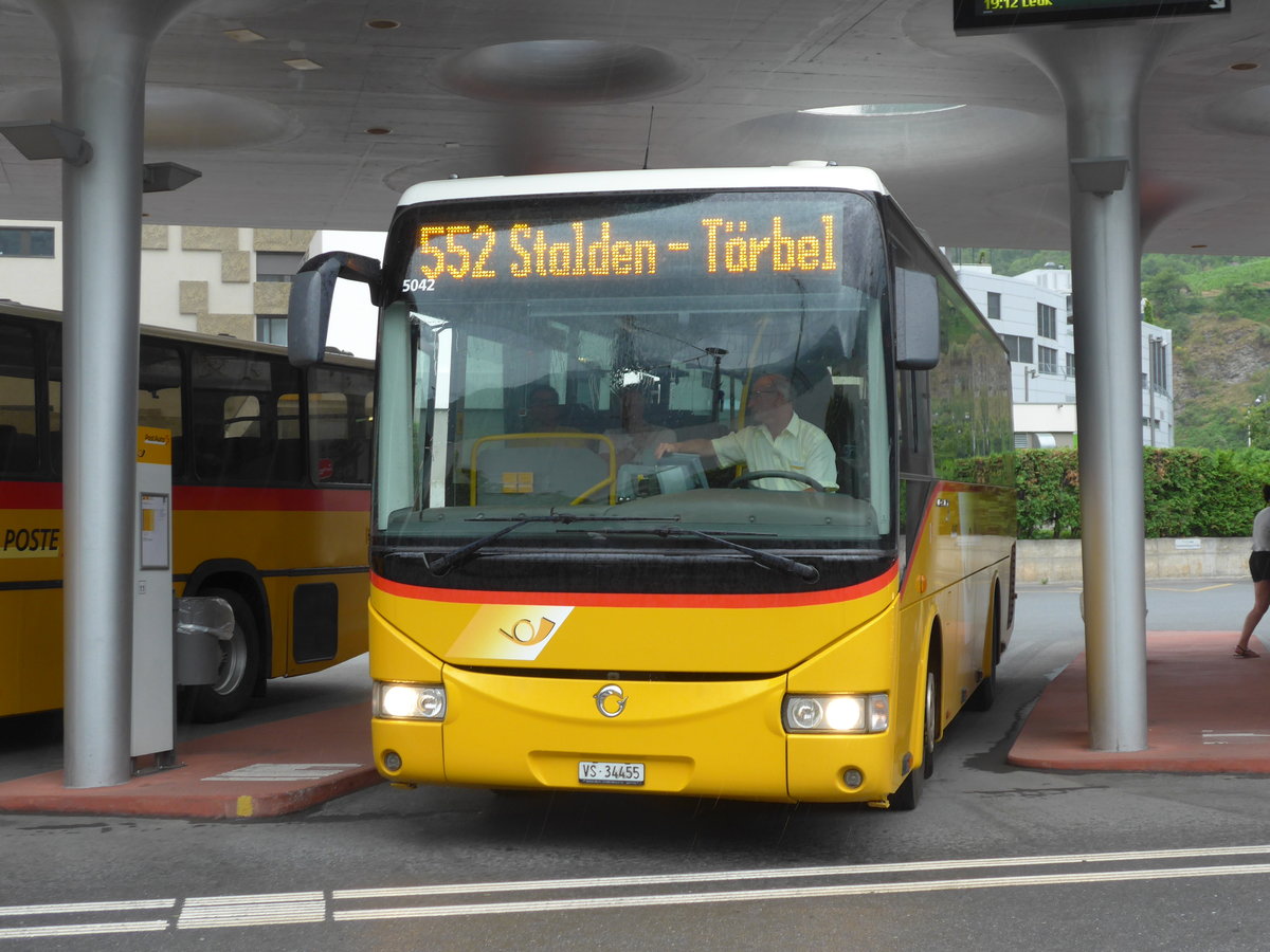 (181'870) - Moosalp Tours, Stalden - VS 34'455 - Irisbus am 9. Juli 2017 beim Bahnhof Visp