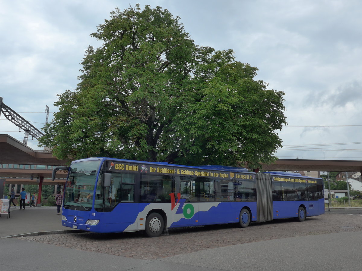 (181'955) - VZO Grningen - Nr. 111/ZH 745'111 - Mercedes am 10. Juli 2017 beim Bahnhof Wetzikon