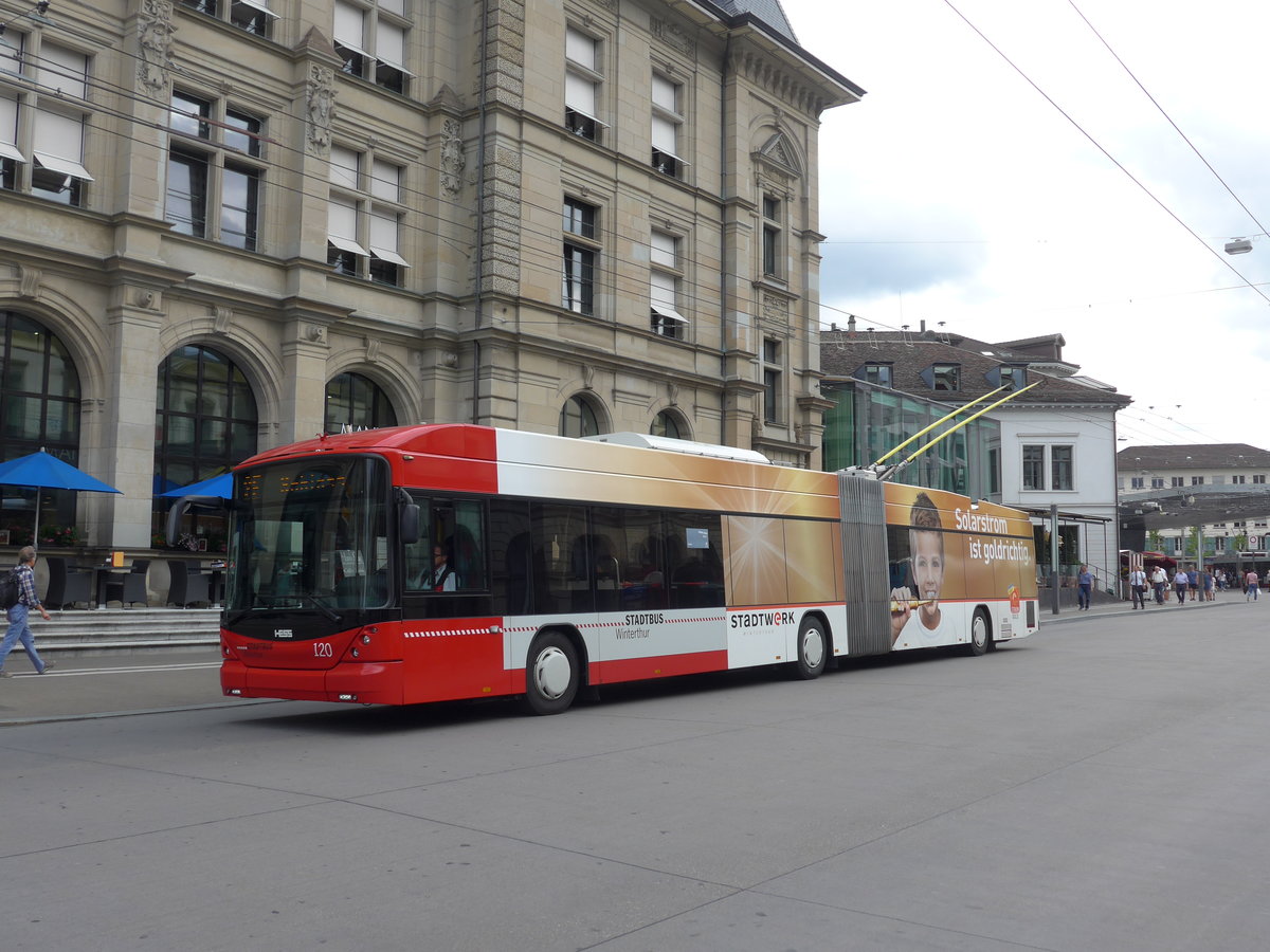 (182'014) - SW Winterthur - Nr. 120 - Hess/Hess Gelenktrolleybus am 10. Juli 2017 beim Hauptbahnhof Winterthur
