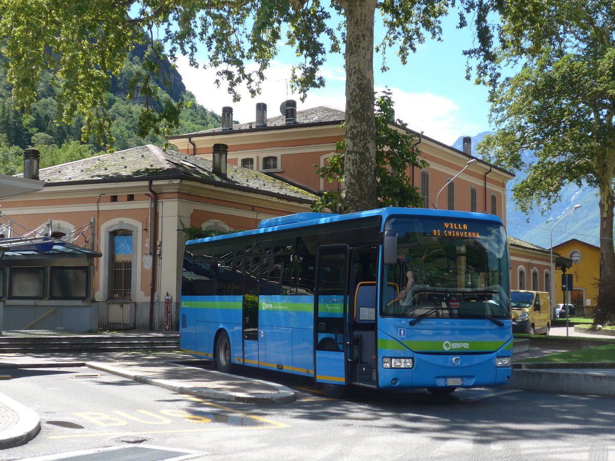 (182'274) - STPS Sondrio - EC-202 GC - Irisbus am 24. Juli 2017 beim Bahnhof Chiavenna