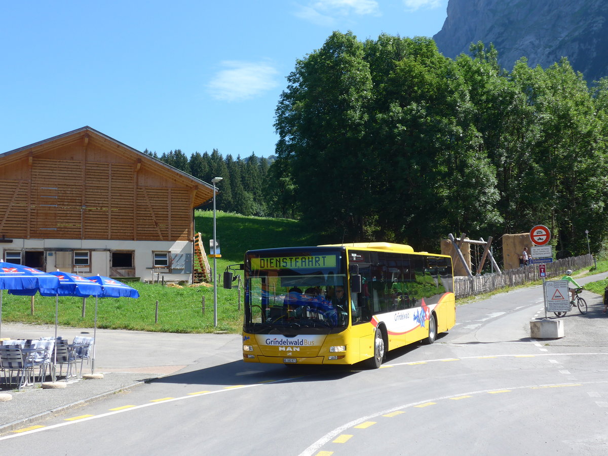 (182'345) - AVG Grindelwald - Nr. 18/BE 382'871 - MAN/Gppel am 30. Juli 2017 in Grindelwald, Oberer Gletscher