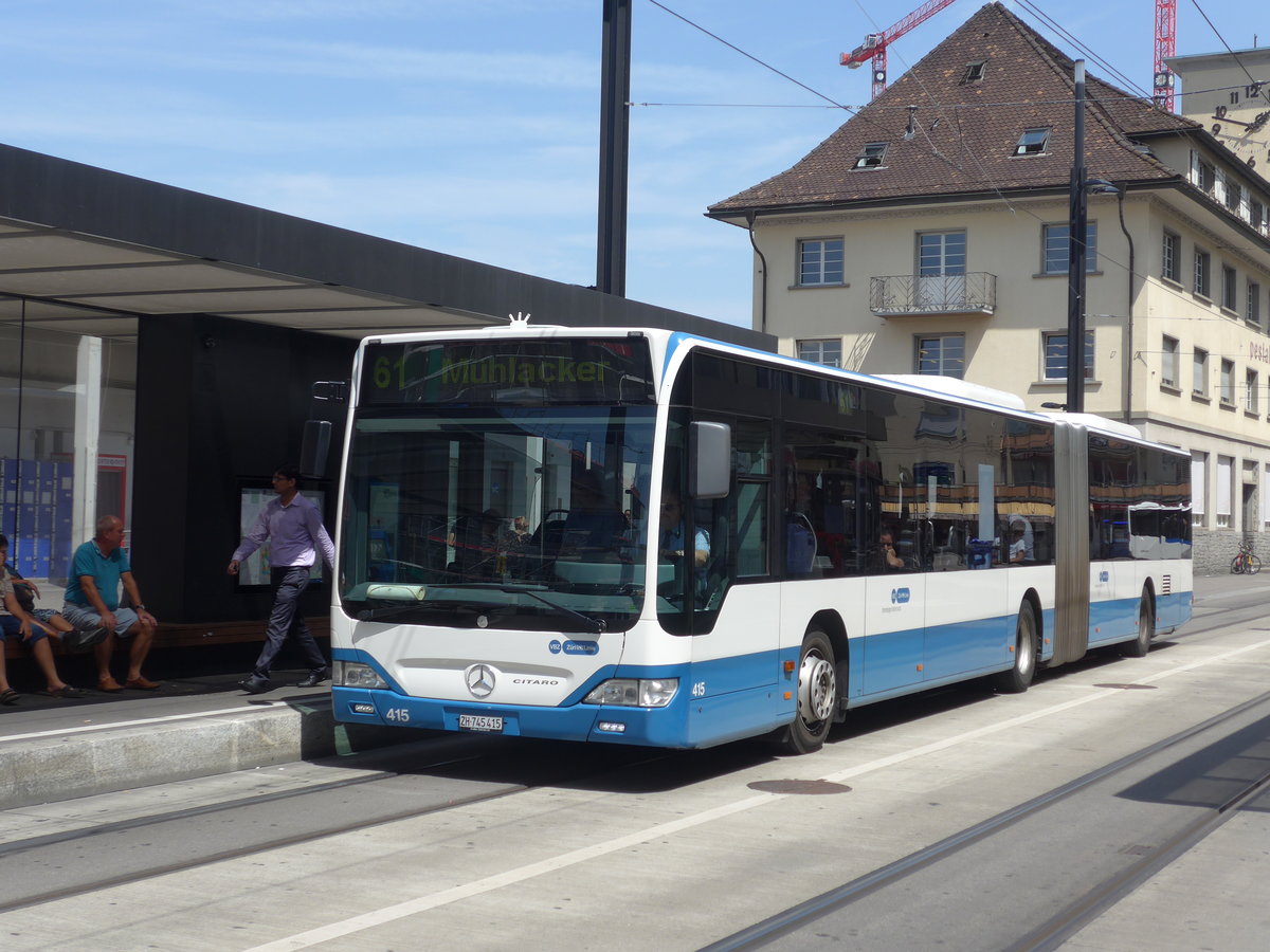 (182'630) - VBZ Zrich - Nr. 415/ZH 745'415 - Mercedes am 3. August 2017 beim Bahnhof Zrich-Oerlikon