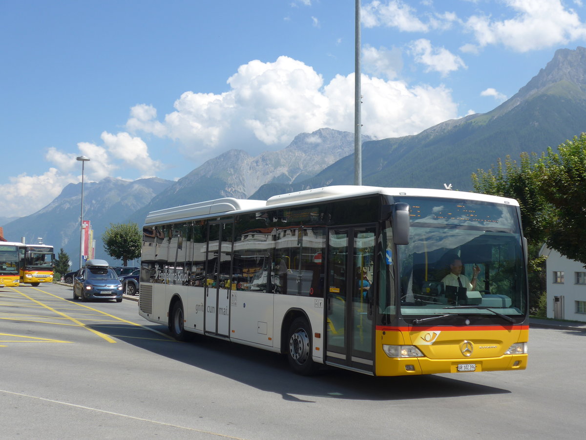 (182'762) - PostAuto Graubnden - GR 102'394 - Mercedes am 5. August 2017 beim Bahnhof Scuol-Tarasp