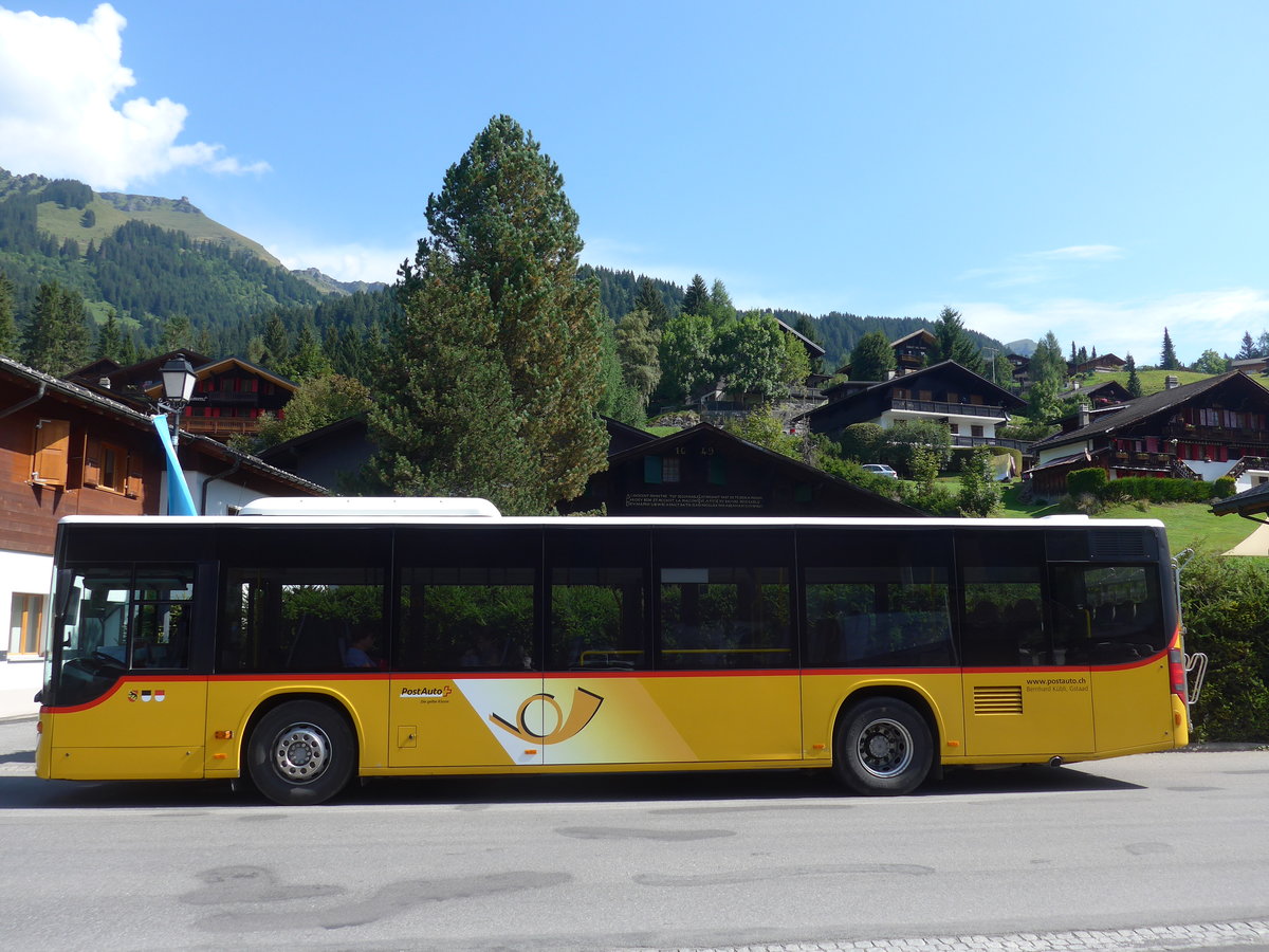 (183'981) - Kbli, Gstaad - Nr. 4/BE 360'355 - Setra am 24. August 2017 in Les Diablerets, Post