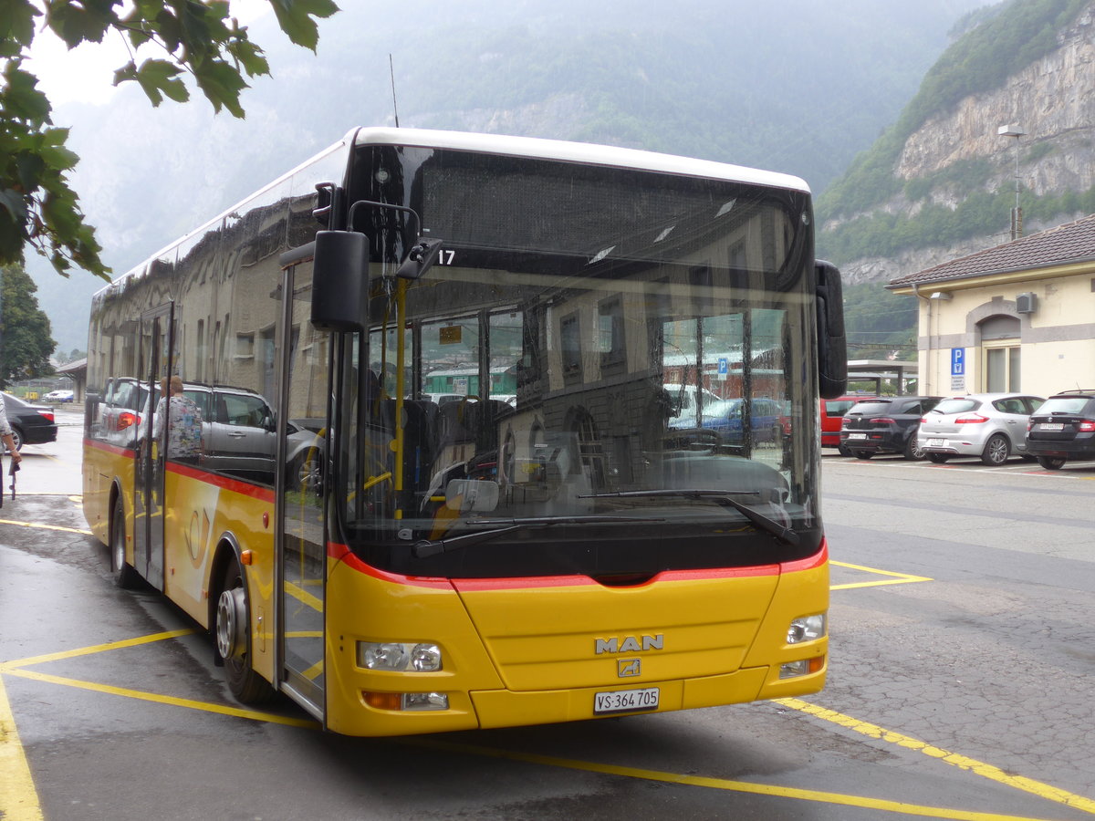 (184'011) - TPC Aigle - VS 364'705 - MAN/Gppel (ex Evasion, St-Maurice) am 24. August 2017 in St-Maurice, Post