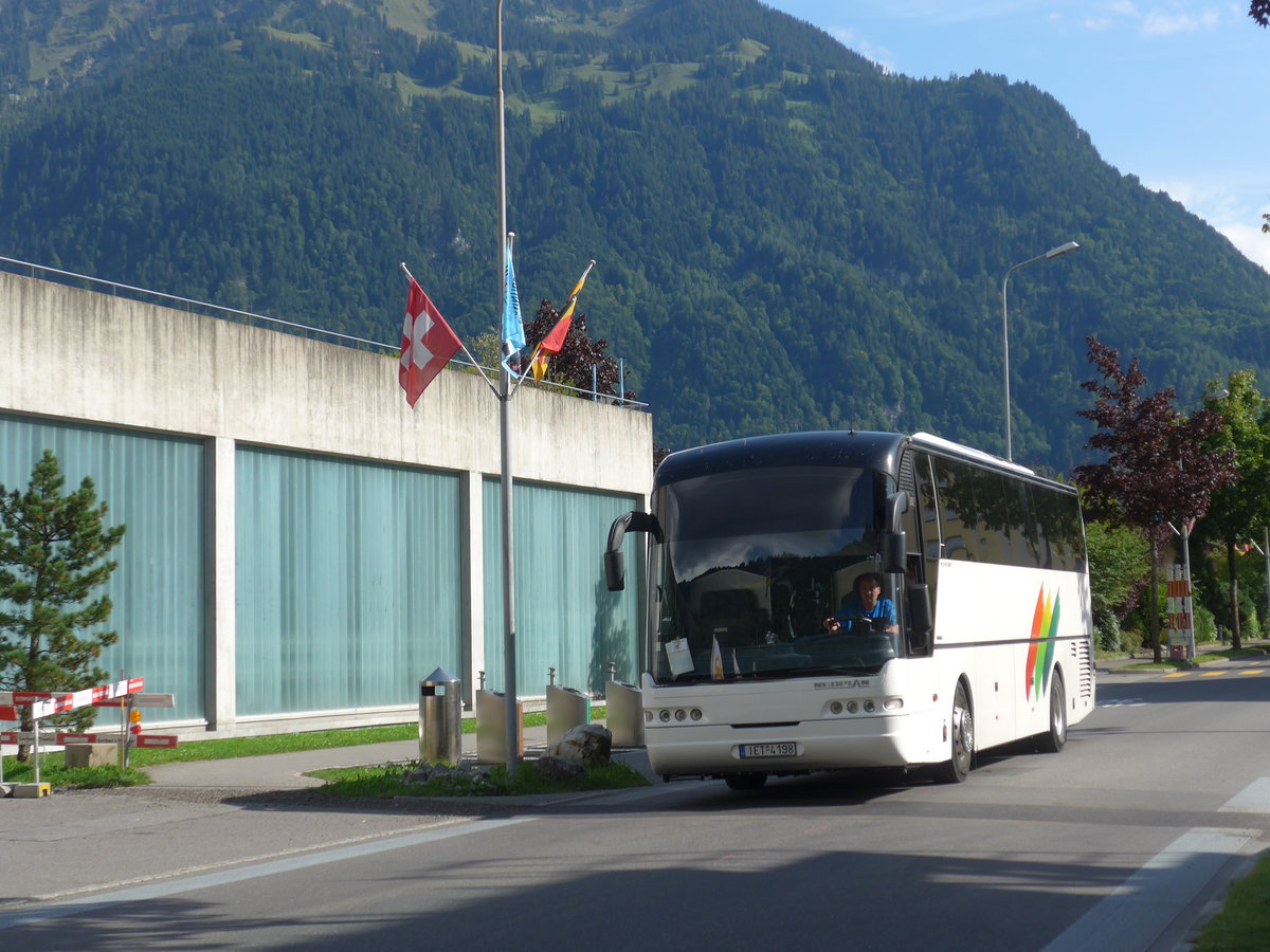(184'625) - Aus Griechenland: Bitzas Travel - IET-4198 - Neoplan am 3. September 2017 beim Bahnhof Interlaken Ost