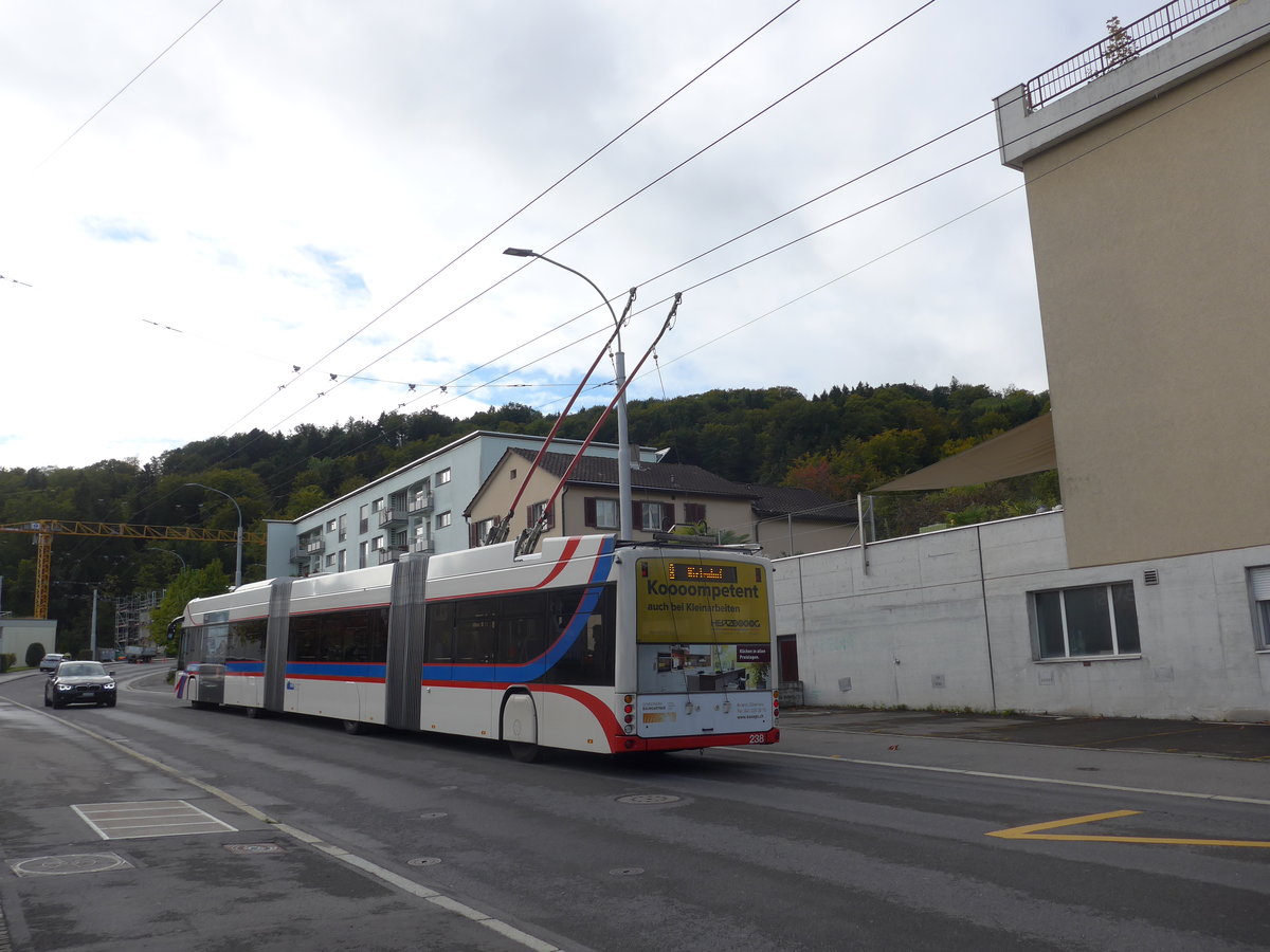 (185'162) - VBL Luzern - Nr. 238 - Hess/Hess Doppelgelenktrolleybus am 18. September 2017 in Luzern, Zumbachhof