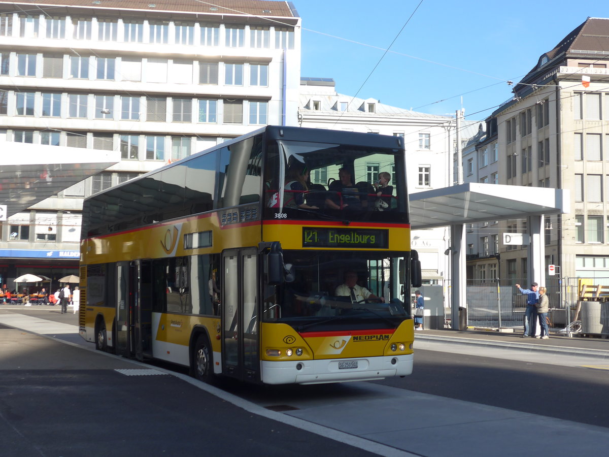 (185'956) - Casutt, Gossau - SG 250'502 - Neoplan am 19. Oktober 2017 beim Bahnhof St. Gallen