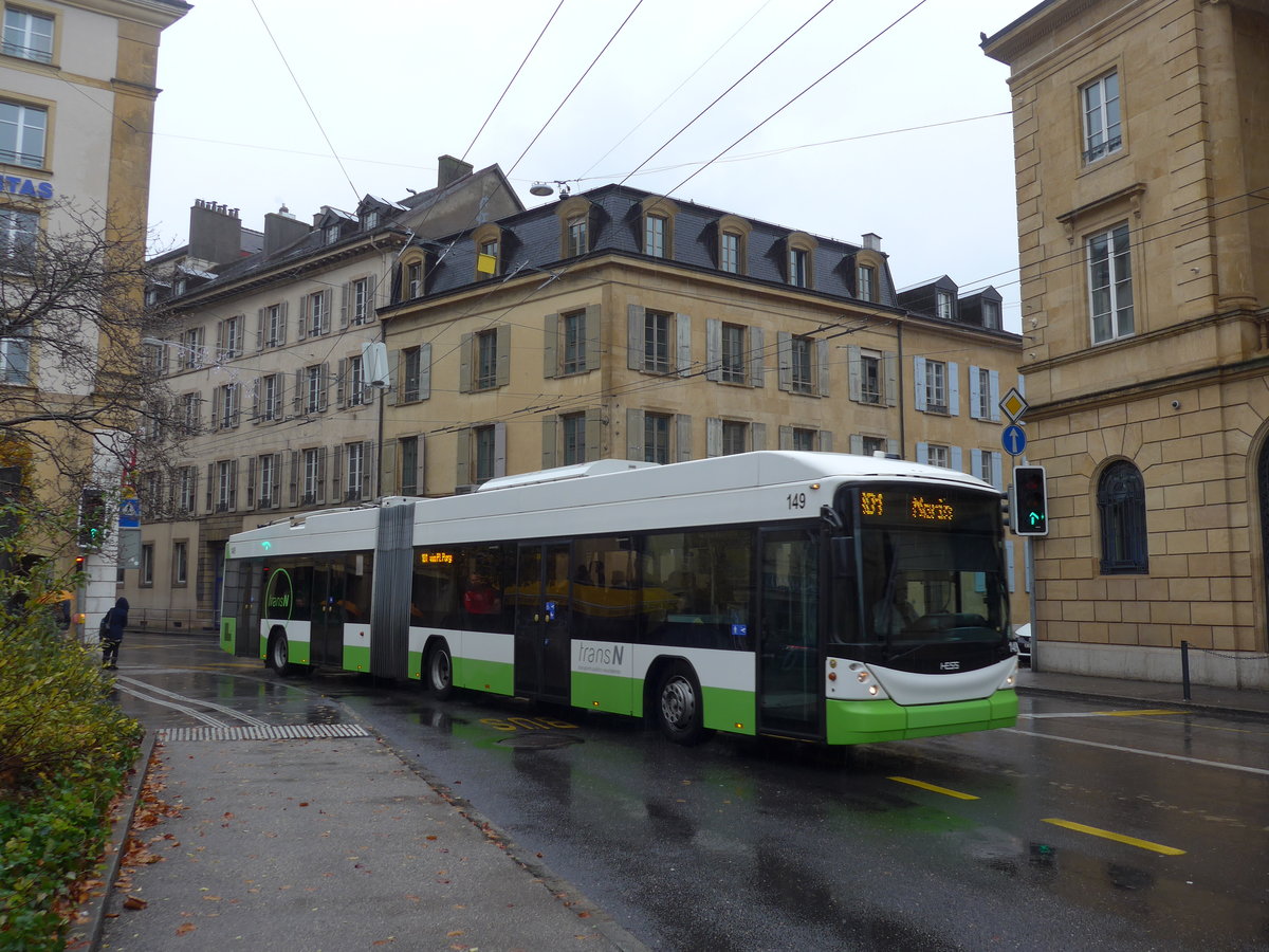 (186'610) - transN, La Chaux-de-Fonds - Nr. 146 - Hess/Hess Gelenktrolleybus (ex TN Neuchtel Nr. 146) am 25. November 2017 in Neuchtel, Place Pury