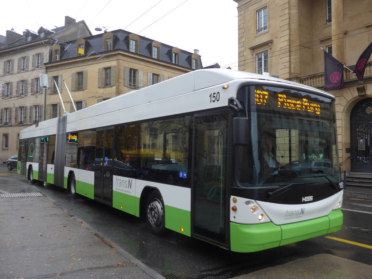 (186'613) - transN, La Chaux-de-Fonds - Nr. 150 - Hess/Hess Gelenktrolleybus (ex TN Neuchtel Nr. 150) am 25. November 2017 in Neuchtel, Place Pury