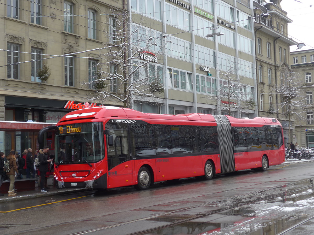 (187'044) - Bernmobil, Bern - Nr. 872/BE 832'872 - Volvo am 18. Dezember 2017 beim Bahnhof Bern