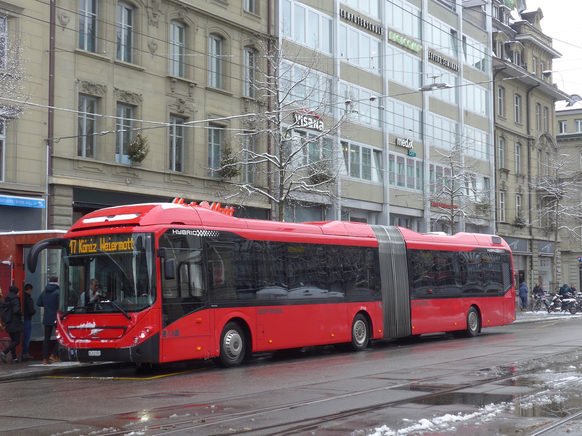 (187'051) - Bernmobil, Bern - Nr. 887/BE 832'887 - Volvo am 18. Dezember 2017 beim Bahnhof Bern