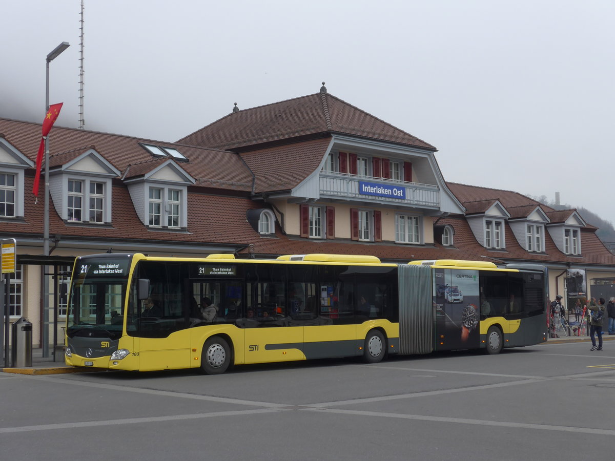 (187'331) - STI Thun - Nr. 183/BE 804'183 - Mercedes am 24. Dezember 2017 beim Bahnhof Interlaken Ost
