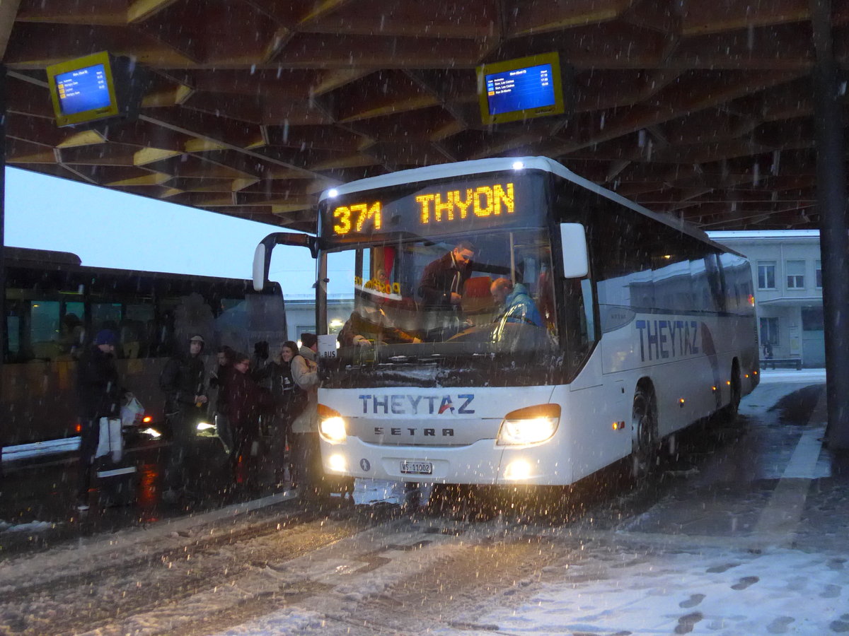 (188'063) - Theytaz, Sion - VS 11'002 - Setra am 20. Januar 2018 beim Bahnhof Sion