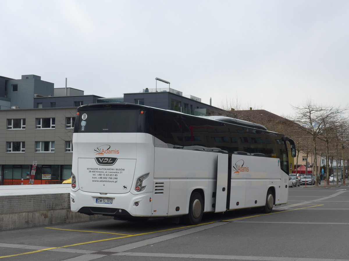 (188'248) - Aus Polen: Adamis, Krosno - DW 5L392 - VDL am 5. Februar 2018 beim Bahnhof Interlaken Ost