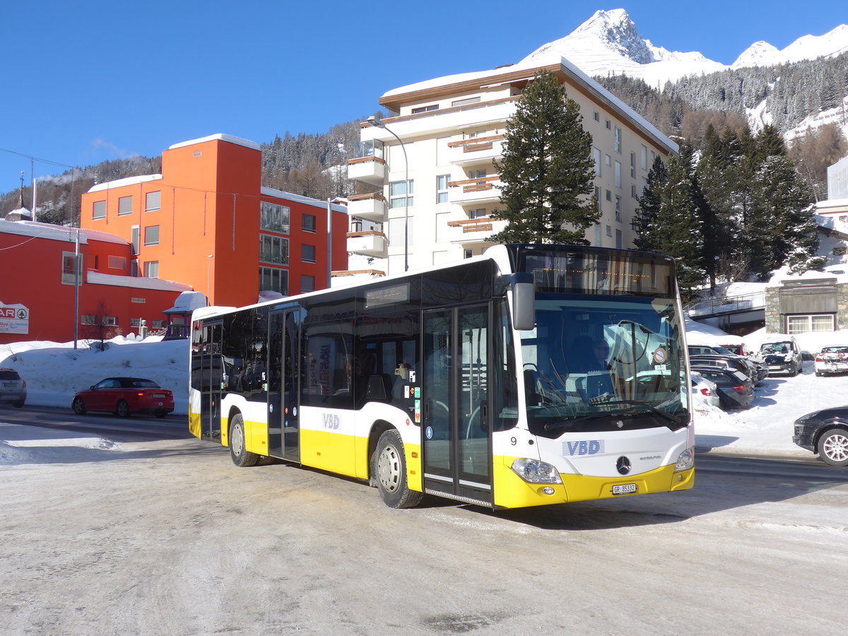 (188'497) - VBD Davos - Nr. 9/GR 85'332 - Mercedes am 13. Februar 2018 beim Bahnhof Davos Dorf