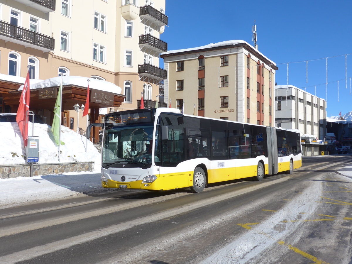 (188'517) - VBD Davos - Nr. 11/GR 46'524 - Mercedes am 13. Februar 2018 beim Bahnhof Davos Dorf
