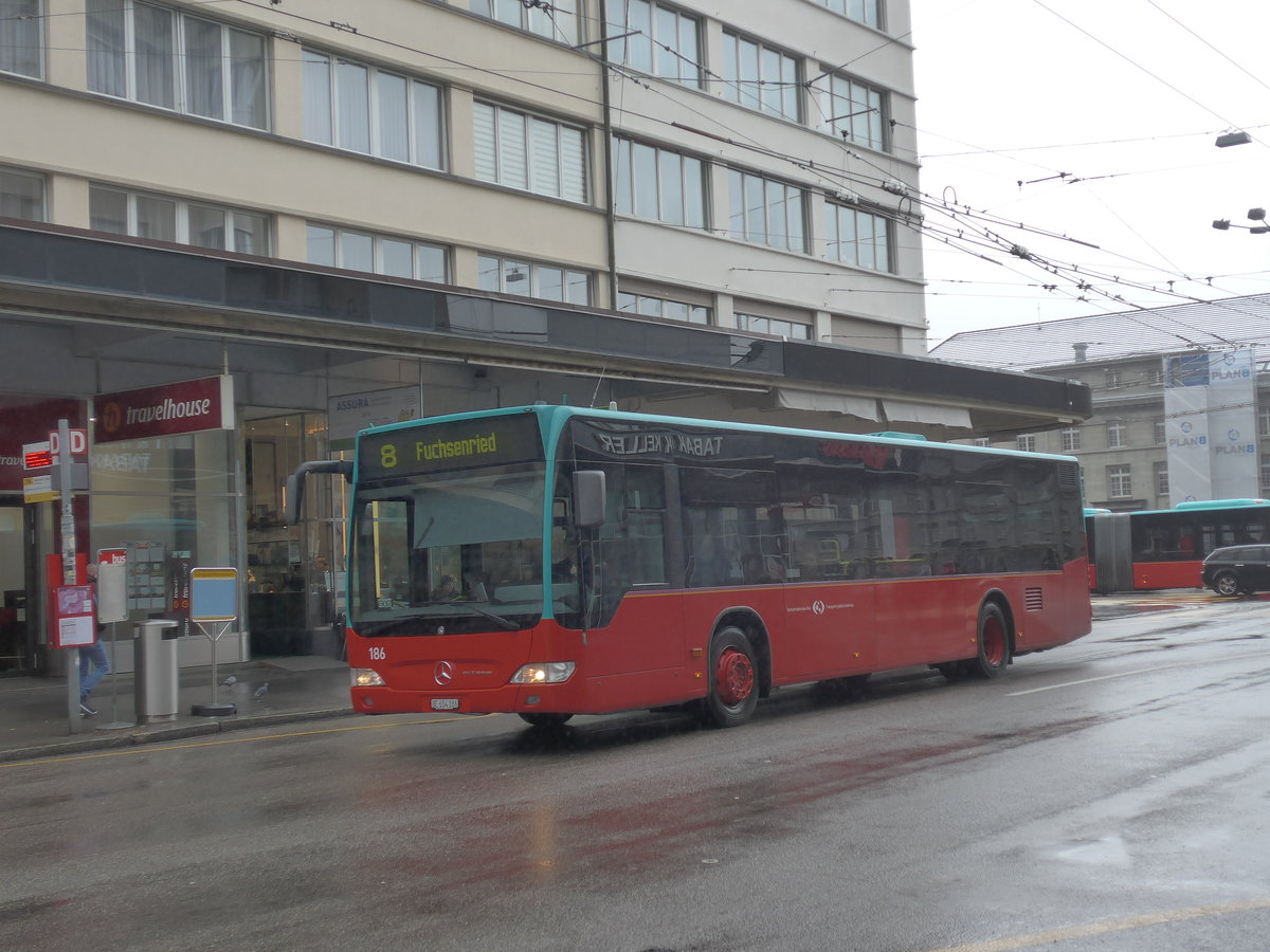 (188'683) - VB Biel - Nr. 186/BE 654'186 - Mercedes am 15. Februar 2018 beim Bahnhof Biel