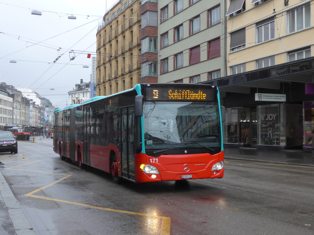 (188'718) - VB Biel - Nr. 171/BE 821'171 - Mercedes am 15. Februar 2018 beim Bahnhof Biel