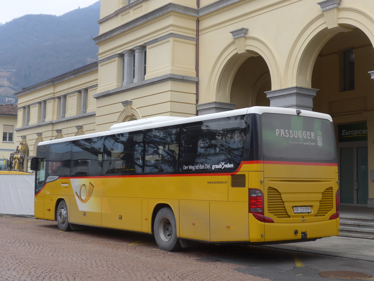 (188'856) - PostAuto Graubnden - GR 170'159 - Setra am 17. Februar 2018 beim Bahnhof Bellinzona