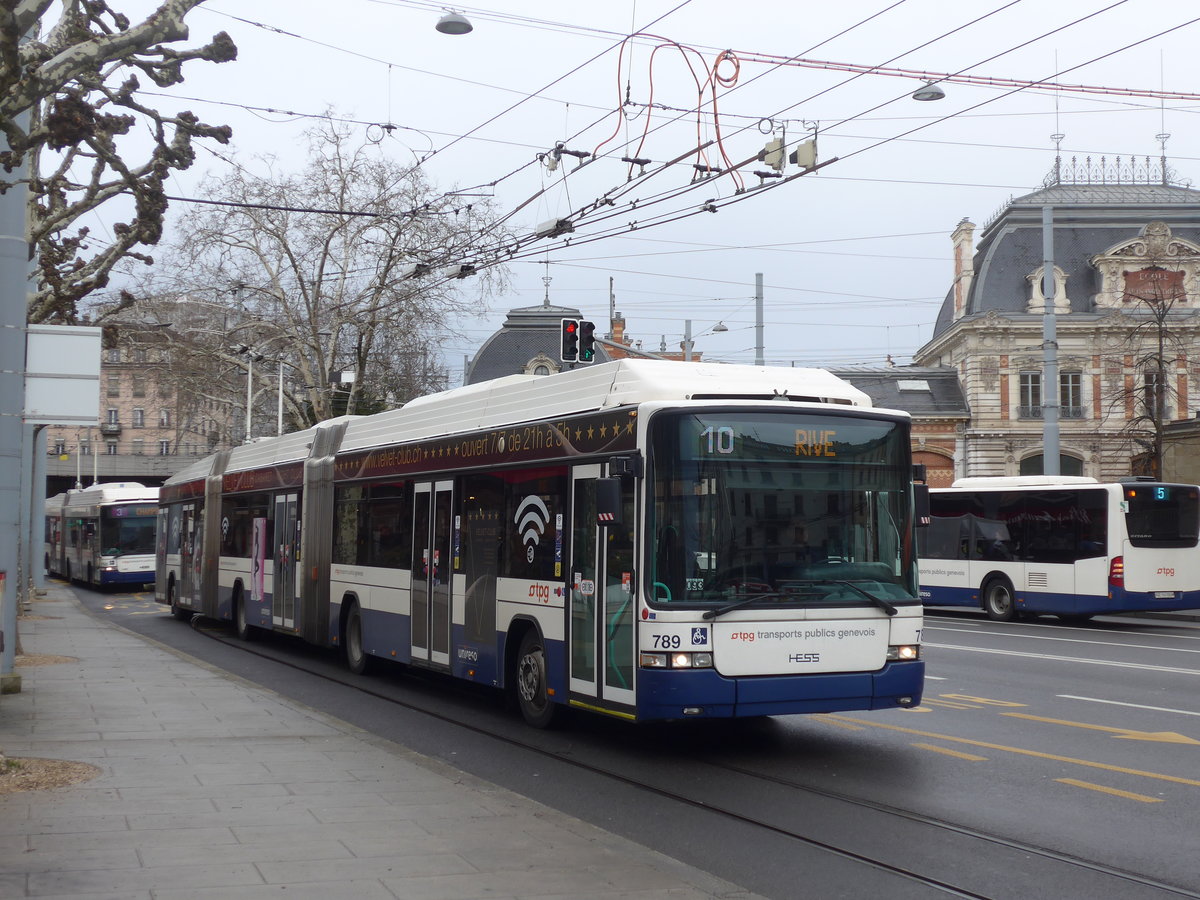 (189'144) - TPG Genve - Nr. 789 - Hess/Hess Doppelgelenktrolleybus am 12. Mrz 2018 in Genve, Place des Vingt-Deux-Cantons