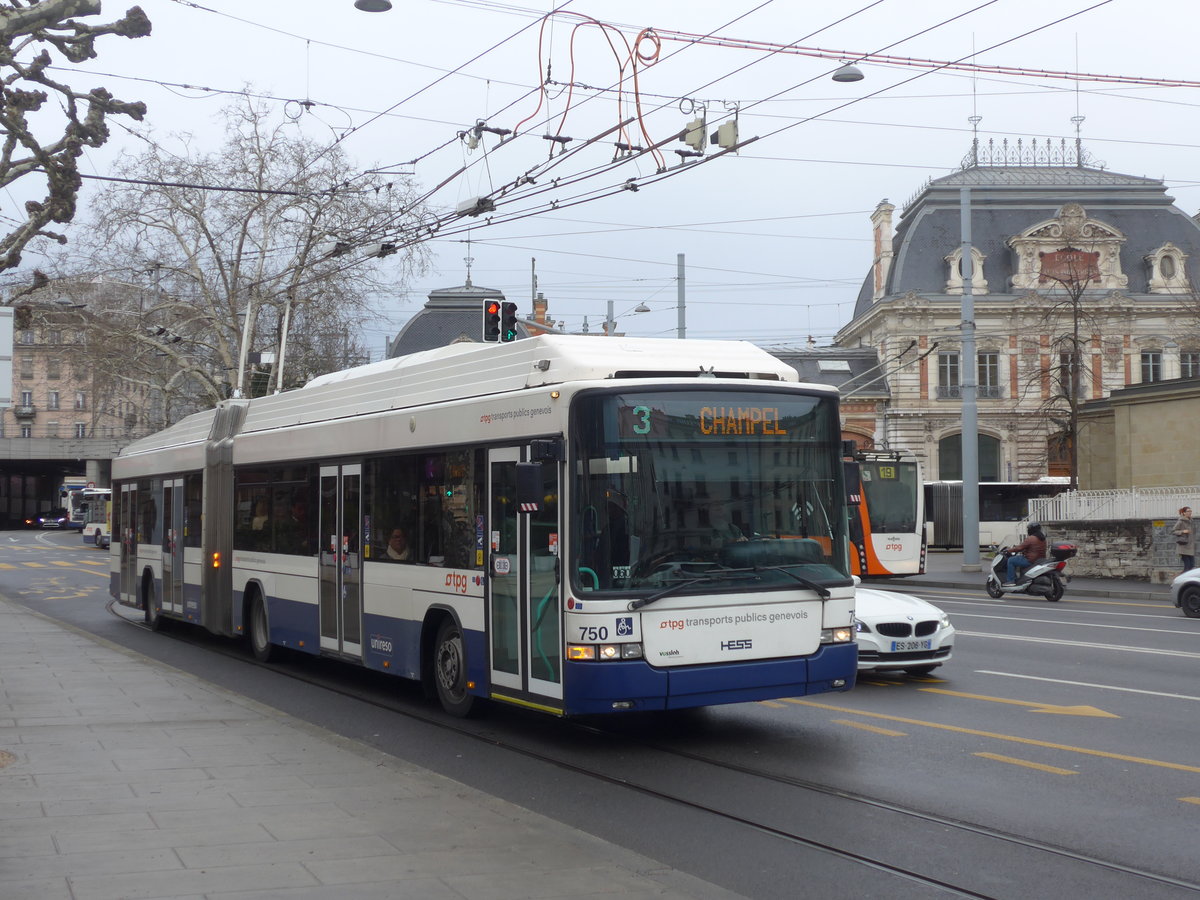 (189'145) - TPG Genve - Nr. 750 - Hess/Hess Gelenktrolleybus am 12. Mrz 2018 in Genve, Place des Vingt-Deux-Cantons