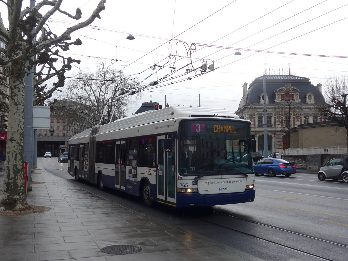 (189'181) - TPG Genve - Nr. 765 - Hess/Hess Gelenktrolleybus am 12. Mrz 2018 in Genve, Place des Vingt-Deux-Cantons