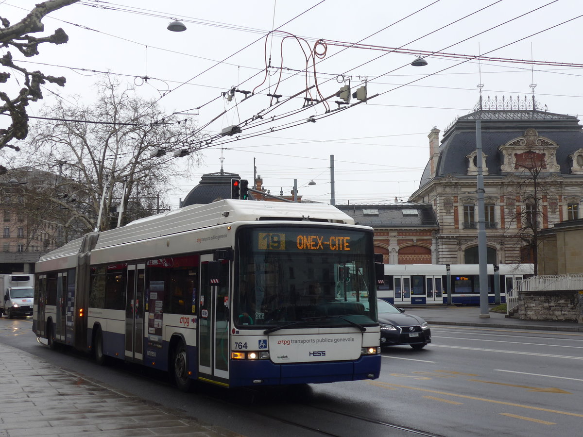 (189'189) - TPG Genve - Nr. 764 - Hess/Hess Gelenktrolleybus am 12. Mrz 2018 in Genve, Place des Vingt-Deux-Cantons